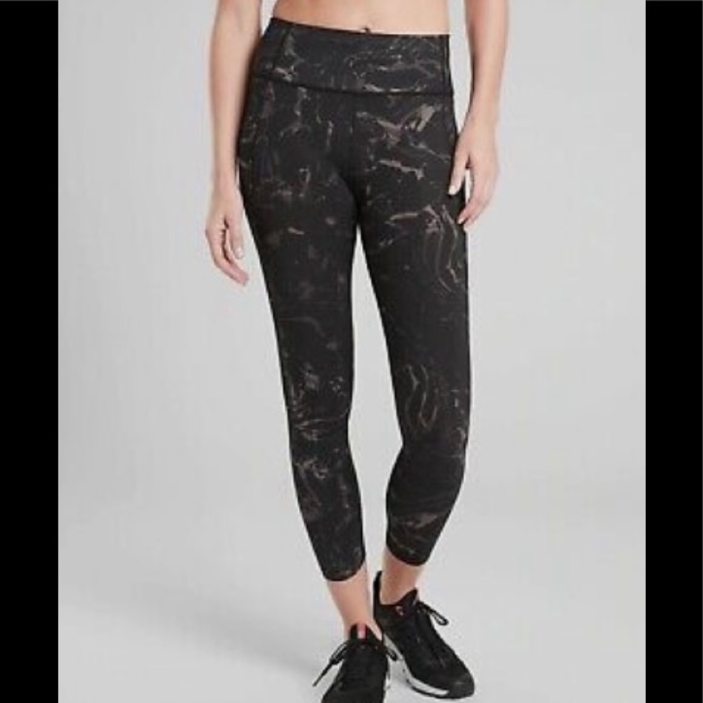 Athleta Velocity Stash Pocket Marble 7/8 Tights